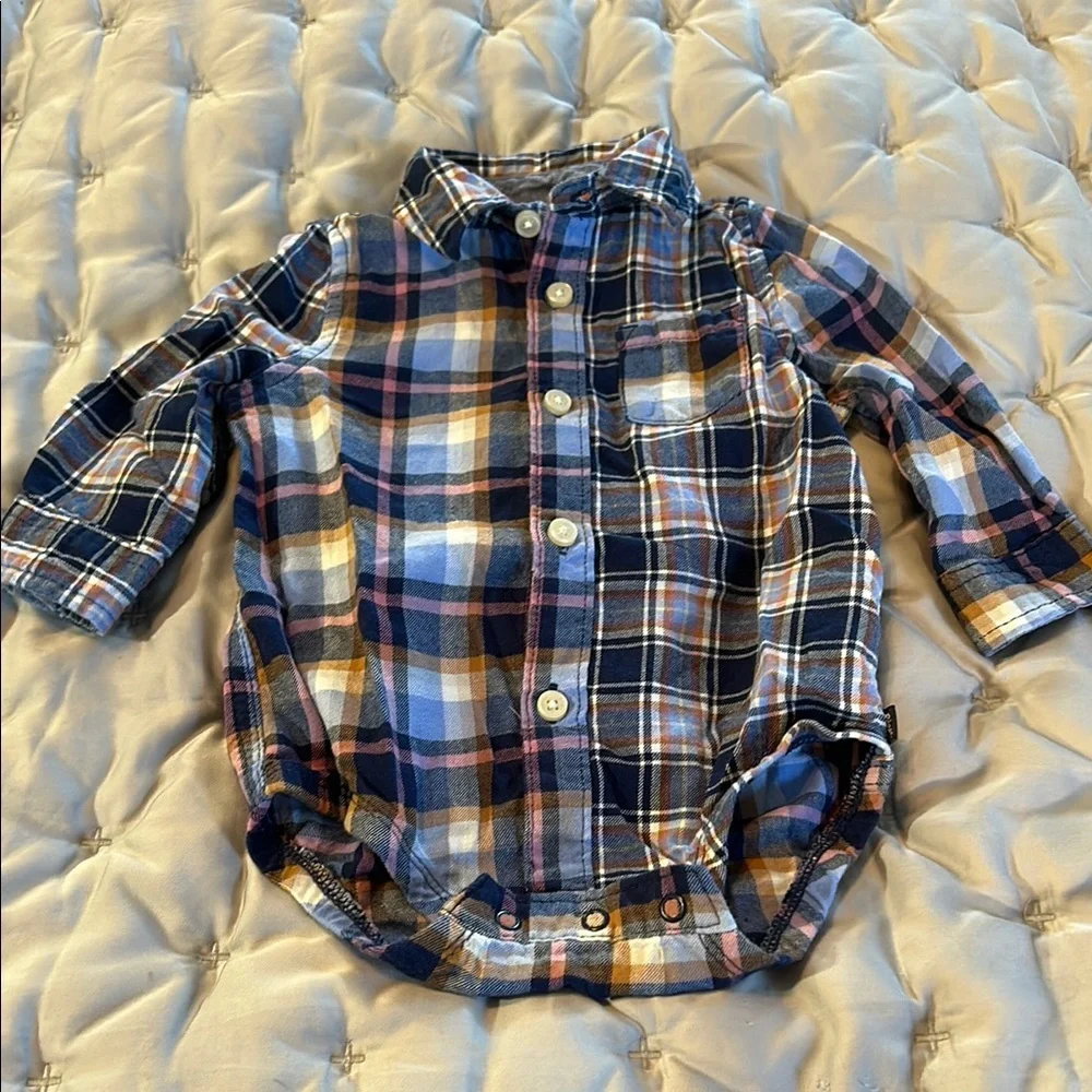 5 for 25$ Plaid Kids one piece button down